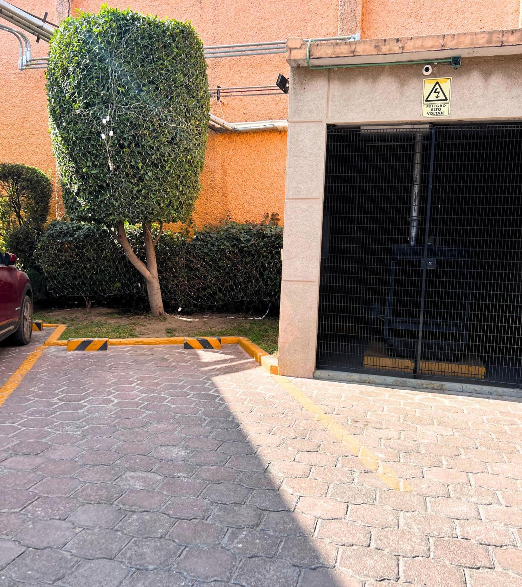 Autoparador Del Valle Mexikóváros Kültér fotó